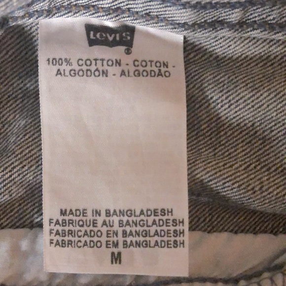 LEVI’S Jean Jacket - Picture 3 of 4